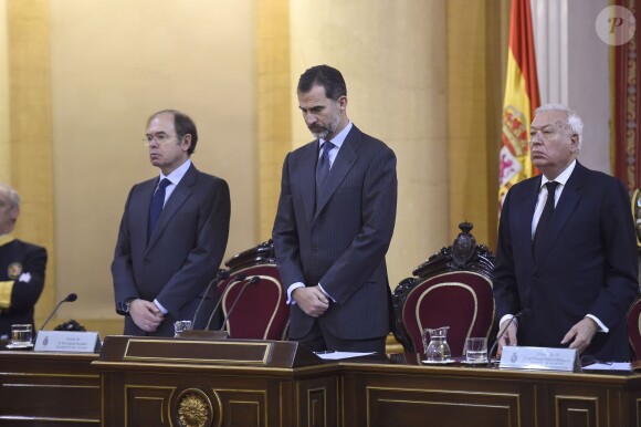Le roi Felipe VI d'Espagne lors d'une cérémonie de commémoration des 70 ans de la libération du camp de concentration d'Auschwitz, au Sénat à Madrid le 27 janvier 2015