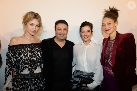 Pauline Lefèvre, Zuhair Murad, Mélanie Doutey et Chrystèle Saint-Louis Augustin à l'issue du défilé haute couture du créateur, au Palais de Tokyo. Paris, le 29 janvier 2015.