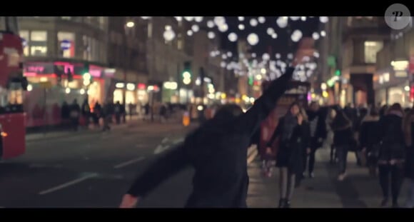 Le clip du nouveau single On va, on vient, on rêve issu du dernier album de Julien Clerc Partout la musique vient a été dévoilé le 29 janvier 2015. Il met en scène un jeune homme anglais qui espère bien retrouver sa petite amie à la fin de la journée, on suit son parcours dans les rues de Londres.