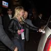 Britney Spears et son compagnon Charlie Ebersol à la sortie du Phoenix Stadium où se déroulait le Super Bowl, le 1er février 2015