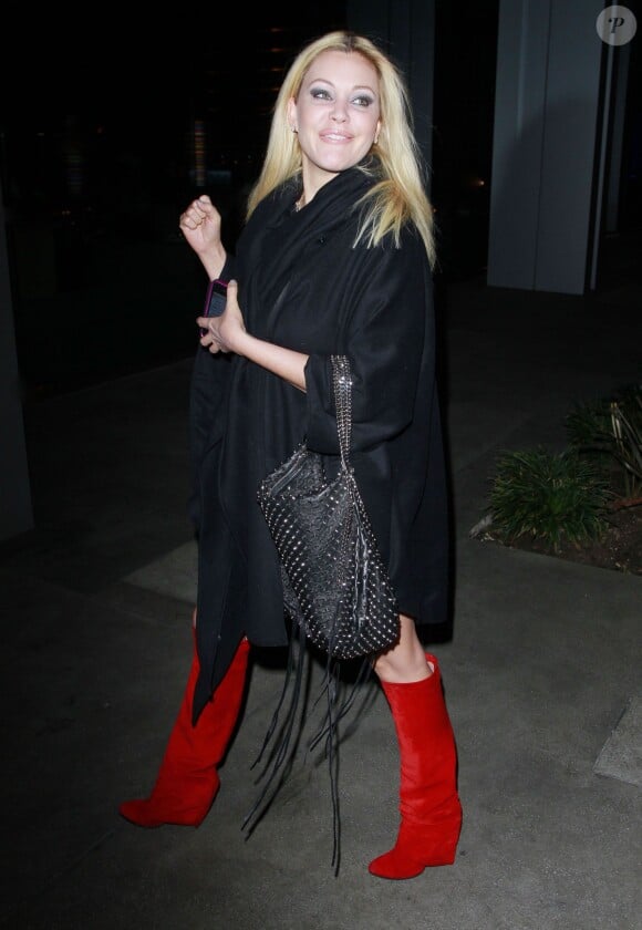 Shanna Moakler quitte un restaurant a West Hollywood le 29 decembre 2012.  