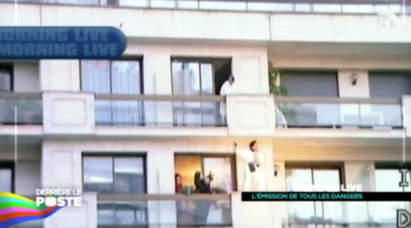 A l'époque du Morning Live (M6), le présentateur Michaël Youn a plusieurs fois risqué sa vie. On peut le voir ici être suspendu à plusieurs mètres du sol - Emission Derrière le poste (D8), le 4 février 2015.