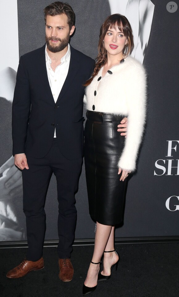 Jamie Dornan, Dakota Fanning lors de la première projection de Fifty Shades Of Grey à New York le 6 février 2015.