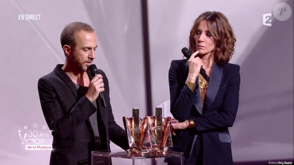 Calogero aux 30e Victoires de la musique, au Zénith de Paris, le 13 février 2015.