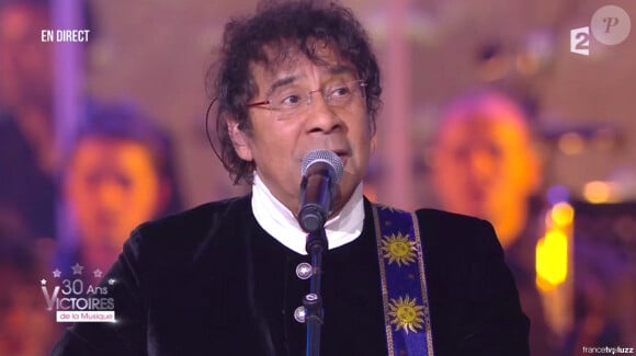 Laurent Voulzy et Alain Souchon aux 30e Victoires de la musique, au Zénith de Paris, le 13 février 2015.
