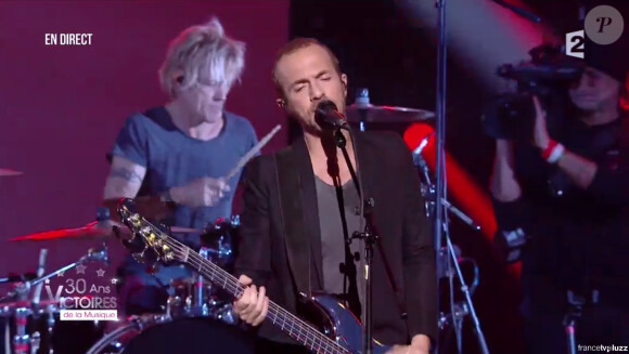 Calogero aux 30e Victoires de la musique, au Zénith de Paris, le 13 février 2015.