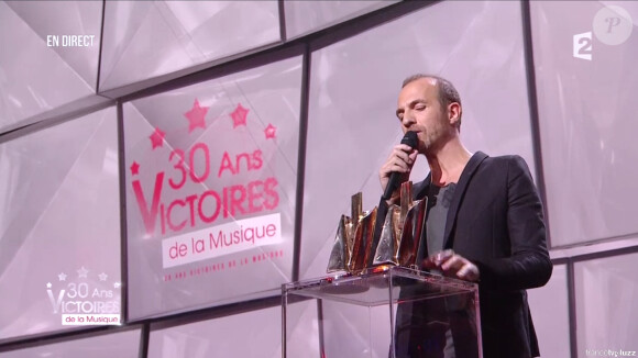 Calogero aux 30e Victoires de la musique, au Zénith de Paris, le 13 février 2015.