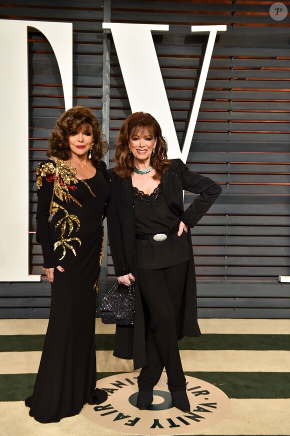 Joan et Jackie Collins assistent à la soirée post-Oscars du magazine Vanity Fair au Wallis Annenberg Center. Beverly Hills, Los Angeles, le 22 février 2015.
