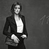 Kristen Stewart, égérie du sac 11.12 de la maison Chanel et photographiée par Karl Lagerfeld