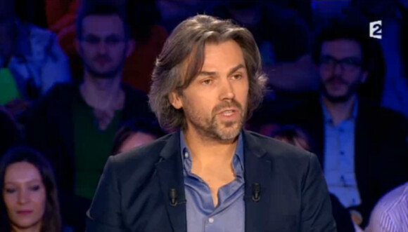 Aymeric Caron dans On n'est pas couché sur France 2, le samedi 7 mars 2015.