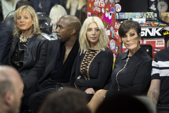 Helene Arnault, Kanye West, Kim Kardashian et Kris Jenner - People au défilé de mode Givenchy prêt-à-porter Automne-Hiver 2015-2016 à Paris le 8 mars 2015.