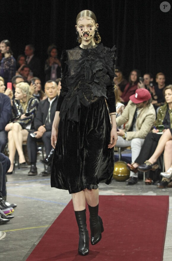 Défilé de mode Givenchy collection Automne-Hiver 2015-2016 lors de la fashion week à Paris, le 8 mars 2015.