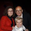 Mireille Dumas, Mimie Mathy et son mari Gérard Benoist au concert de Michel Fugain et Pluribus aux Folies Bergère le 7 mars 2015 à Paris.