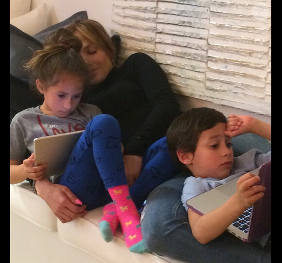Jennifer Lopez a ajouté une photo à son compte Instagram, le 8 mars 2015