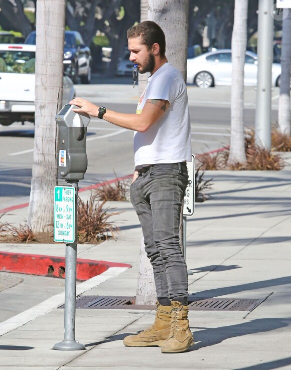Exclusif - Shia LaBeouf à Beverly Hills le 3 février 2015.