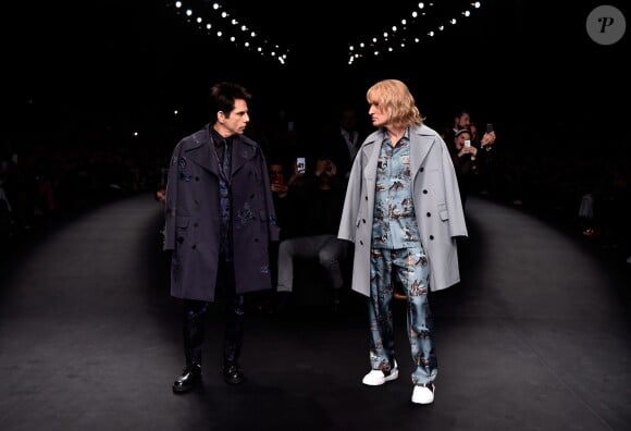 Ben Stiller et Owen Wilson, les Derek et Hansel de Zoolander, ont défilé pour Valentino afin de promouvoir Zoolander 2 dont le tournage vient de débuter. Paris, le 10 mars 2015.