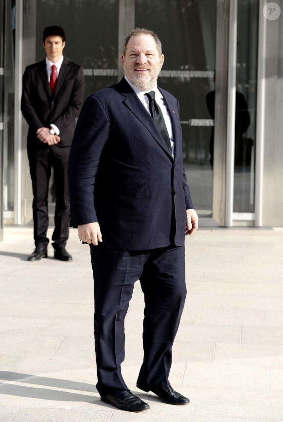 Harvey Weinstein arrive à la Fondation Louis Vuitton pour assister au défilé Louis Vuitton automne-hiver 2015-2016. Paris, le 11 mars 2015.