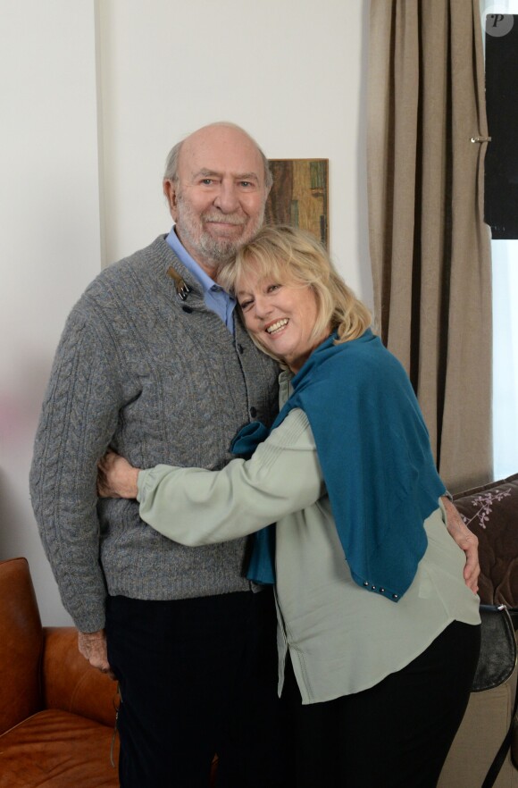 Exclusif - Jean-Pierre Marielle et Mylene Demongeot sur le tournage du téléfilm Des roses en hiver, diffusé sur France 2, le 16 décembre 2013.