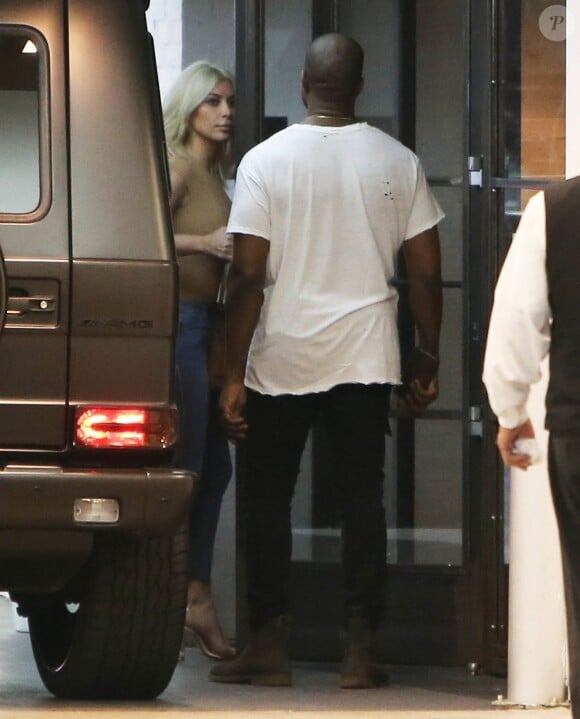 Kim Kardashian et son mari Kanye West à West Hollywood, le 15 mars 2015.