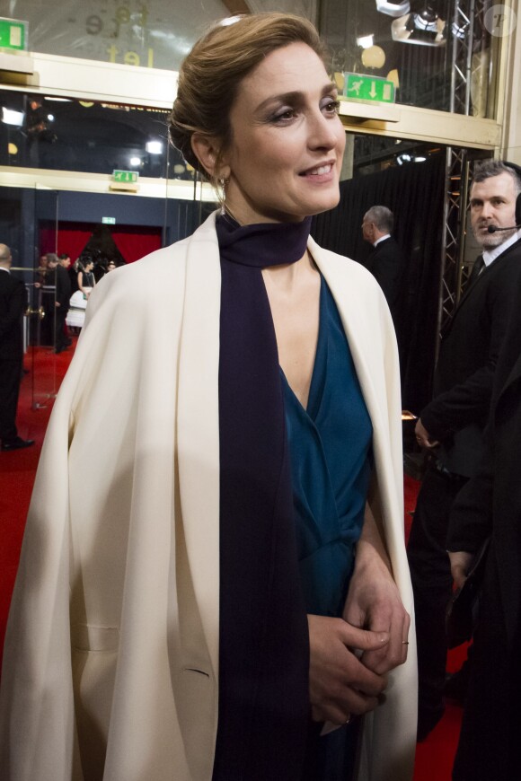 Julie Gayet - 40e cérémonie des César au théâtre du Châtelet à Paris, le 20 février 2015.