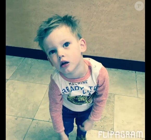Hilary Duff a ajouté une photo de son fils Luca alors qu'il fête son troisième anniversaire, sur son compte Instagram le 20 mars 2015