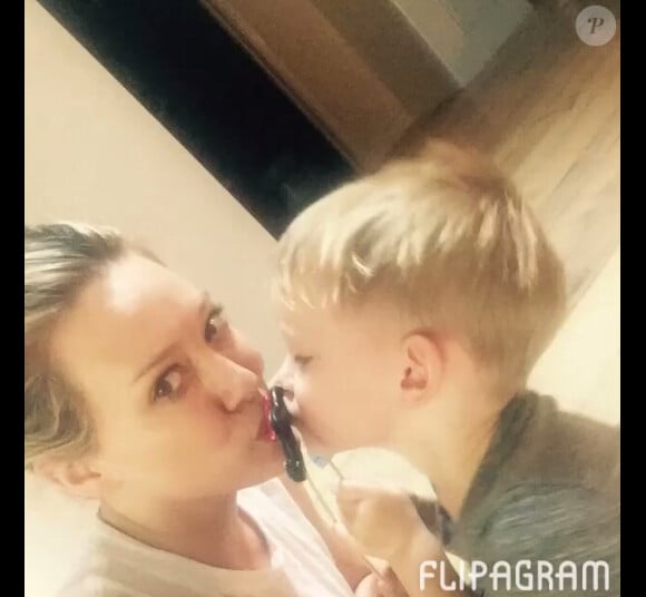Hilary Duff a ajouté une photo de son fils Luca alors qu'il fête son troisième anniversaire, sur son compte Instagram le 20 mars 2015