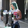 Hilary Duff, les cheveux bleus, se rend à son cours de gym à West Hollywood, le 20 mars 2015.  