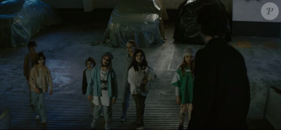 Raphaël, image du clip Somnambule, premier extrait de l'album Somnambules à paraître le 20 avril 2015.