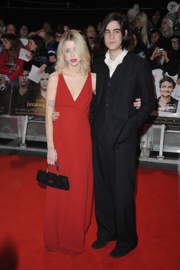 Peaches Geldof et son mari Tom Cohen à l'avant-première du film Twilight "Breaking Dawn 2" à Londres, le 14 novembre 2012.