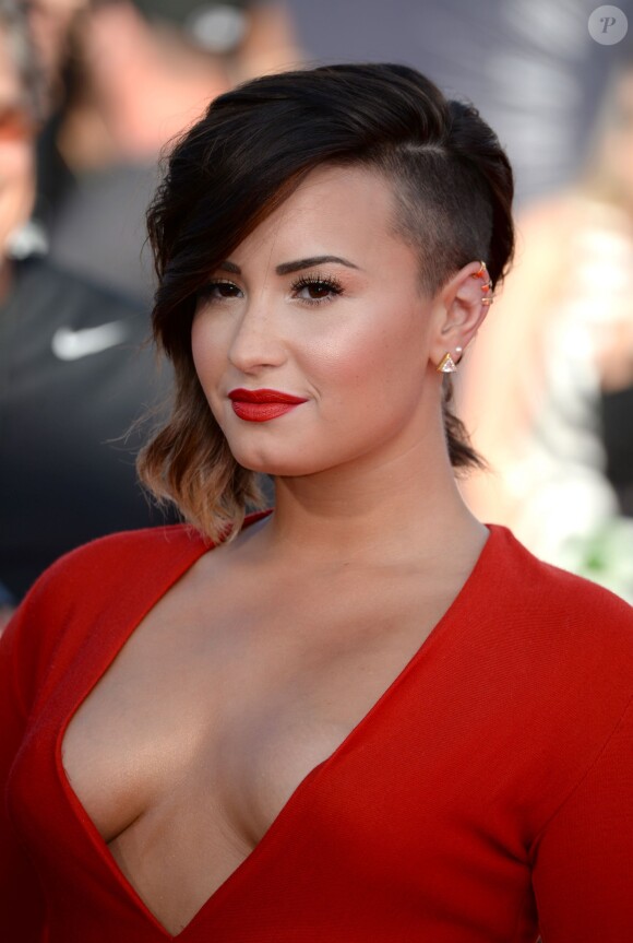 Demi Lovato à la Cérémonie des MTV Video Music Awards à Inglewood. Le 24 août 2014