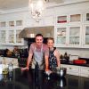Freddie Prinze Jr. et Sarah Michelle Gellar posent chez eux le 8 avril 2015