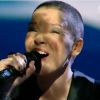 Anne Sila interprète Si j'étais un homme (extrait de The Voice 4, le samedi 11 avril 2015 sur TF1.)