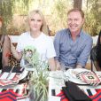  Zoe Kravitz, Stuart Vevers, Laura Brown et Jena Malone lors du Harpers Bazaar Brunch au Soho Desert House, La Quinta, le 11 avril 2015 