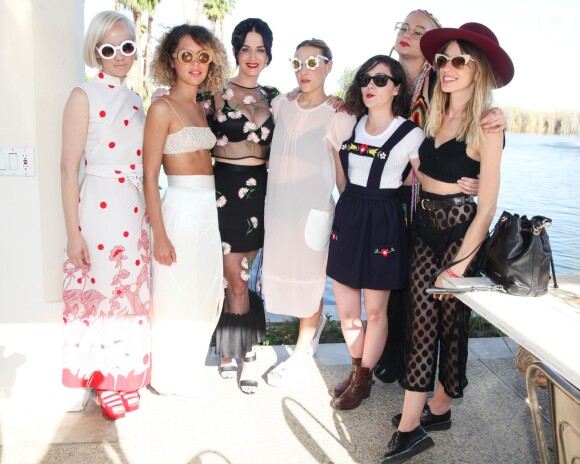 Sarah Hudson, Mia Moretti, Katy Perry, Cleo Wade et Margot lors du Harpers Bazaar Brunch au Soho Desert House, La Quinta, le 11 avril 2015