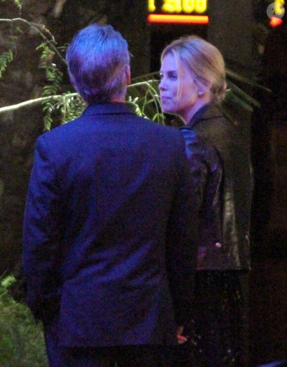 Exclusif - Sean Penn et sa fiancée Charlize Theron - Soirée privée au "Lucy's El Adobe Cafe" à West Hollywood, le 9 avril 2015. 