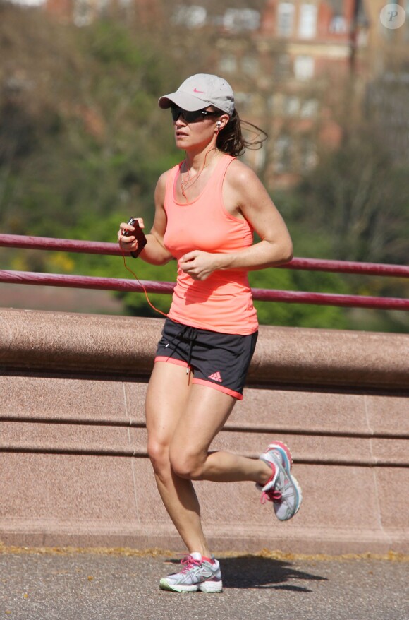 Pippa Middleton s'entraîne, à Londres, le 15 avril 2015.