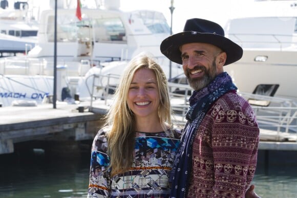 Piper Perabo et son mari Stephen Kay lors du photocall de la série "The fight" pendant le MIPTV (Marché International des Programmes de Télévision) à Cannes, le 14 avril 2015. 