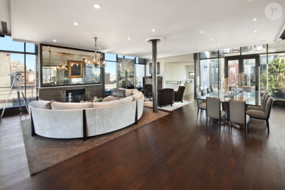 Le chanteur Jon Bon Jovi a vendu son sublime appartement de New York pour la somme de 37,5 millions de dollars.