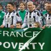 Ronado, Zinédine Zidane, Cafu lors du "Match contre la pauvreté", au stade Geoffroy-Guichard de Saint-Étienne, le 20 avril 2015
