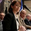Le président de France Telecom et CEO Stephane Richard ainsi que la Directice Executive d'Orange France, Delphine Ernotte-Cunci lors d'une audition à l'assemblée nationale de Paris, le 11 juillet 2012