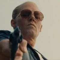 Johnny Depp, flippant et métamorphosé en roi du crime dans ''Black Mass''