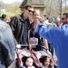 Exclusif - Ivanka Trump lors du semi-marathon de New York, supportée par ses enfants et son mari Jared Kushner. Le 19 avril 2015