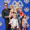 Tori Spelling, venue accompagnée de son fils Finn Davey McDermott, à la soirée Marvel Universe LIVE! à Inglewood, le samedi 2 mai 2015.