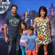 David Charvet et son épouse Brooke Burke, venus avec leurs enfants Shaya et Heaven, à la soirée Marvel Universe LIVE! à Inglewood, le samedi 2 mai 2015.