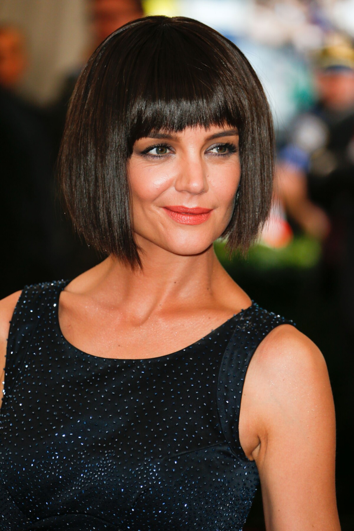 Vidéo Katie Holmes Soirée Costume Institute Gala 2015 Dit Met Ball Au Metropolitan Museum Of 