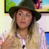 Anaïs Camizuli oublie déjà sa couleur de cheveux rose, la jeune femme revient au blond. Elle était présente sur le plateau du Mag sur NRJ12, le 6 mai 2015.