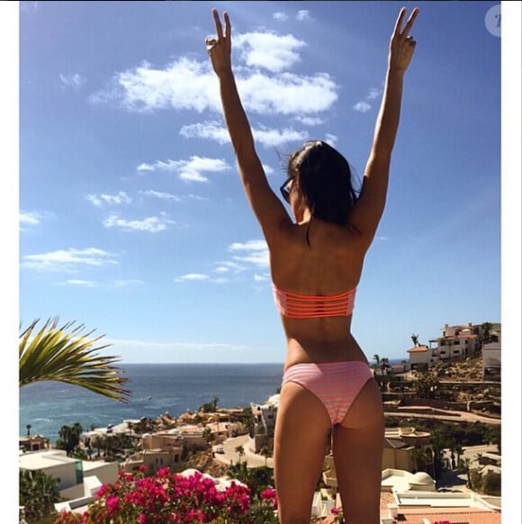 Jessica Lowndes à Cabo San Lucas - photo publiée sur son compte Instagram le 5 mai 2015