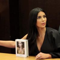 Kim Kardashian : Radieuse pour ses fans, lynchée par des manifestants