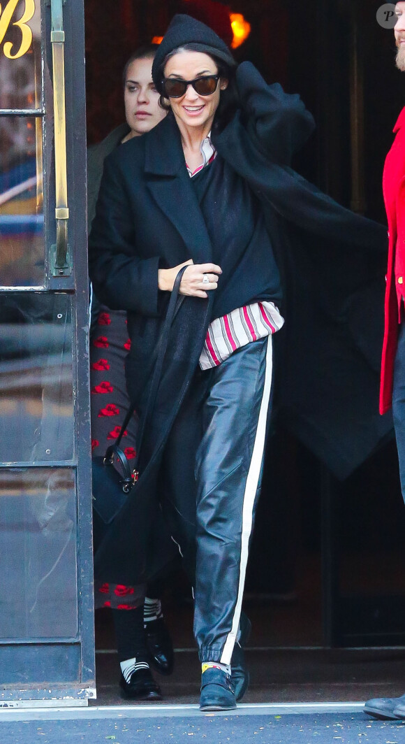Demi Moore et Tallulah Willis - Exclusif - Demi Moore avec ses filles Tallulah et Scout Willis à la sortie de leur hôtel à New York, le 19 mars 2015  