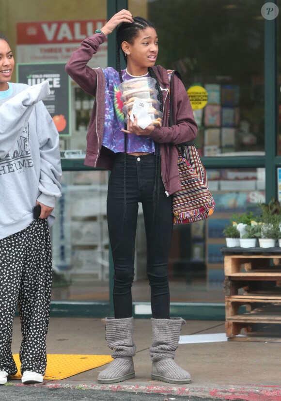 Exclusif - Willow Smith a acheté des cookies à Beverly Hills Los Angeles, le 01 Mars 2014 